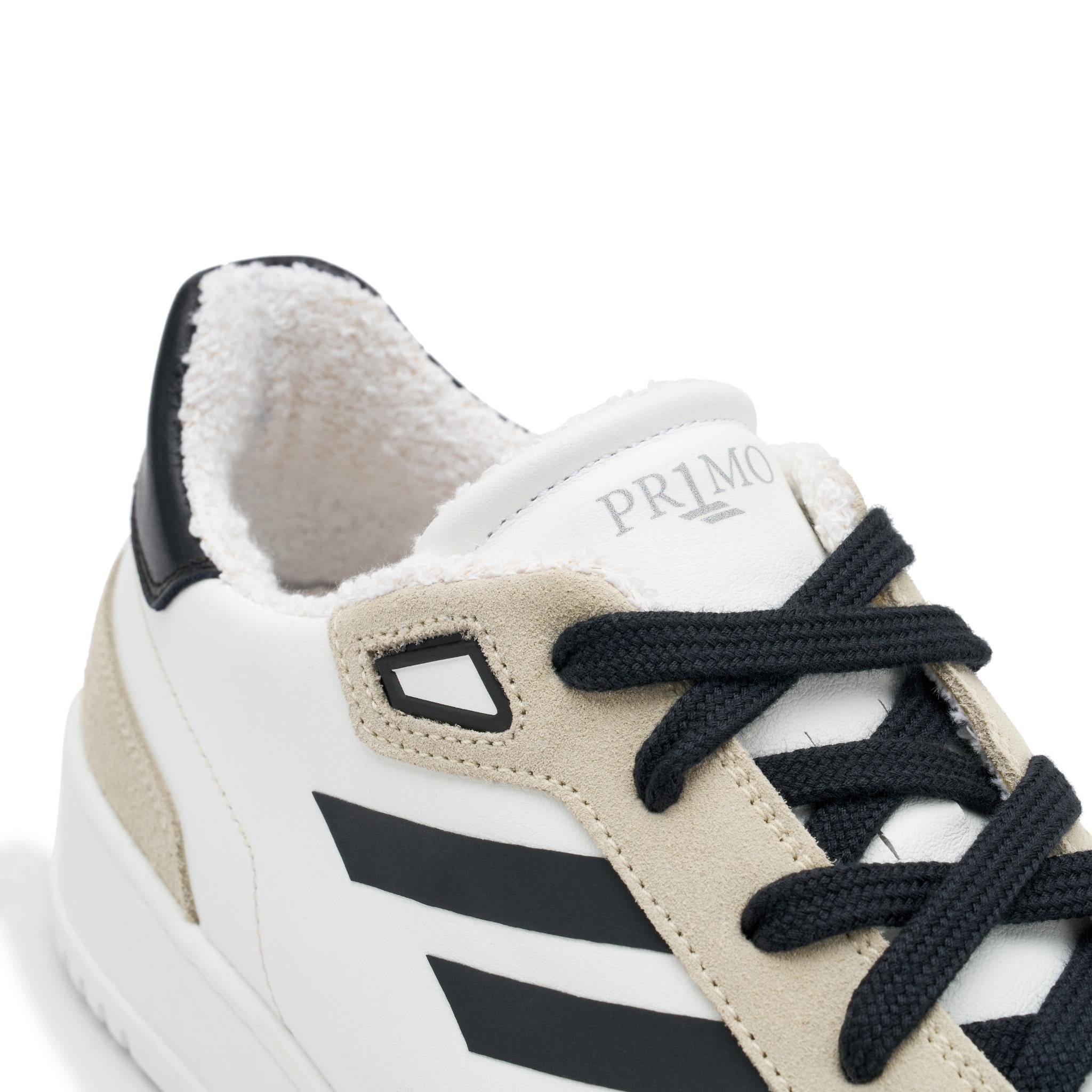Urbano™ Bright White Sneakers