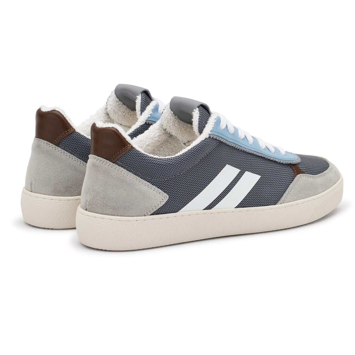 Ground™ Sneakers Gray