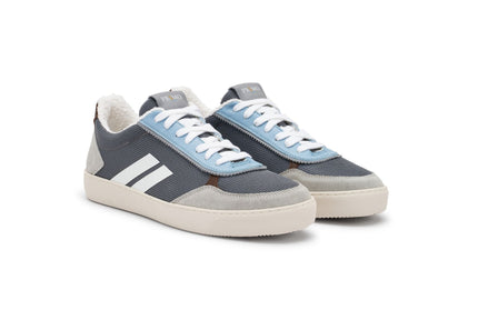 Ground™ Sneakers Gray